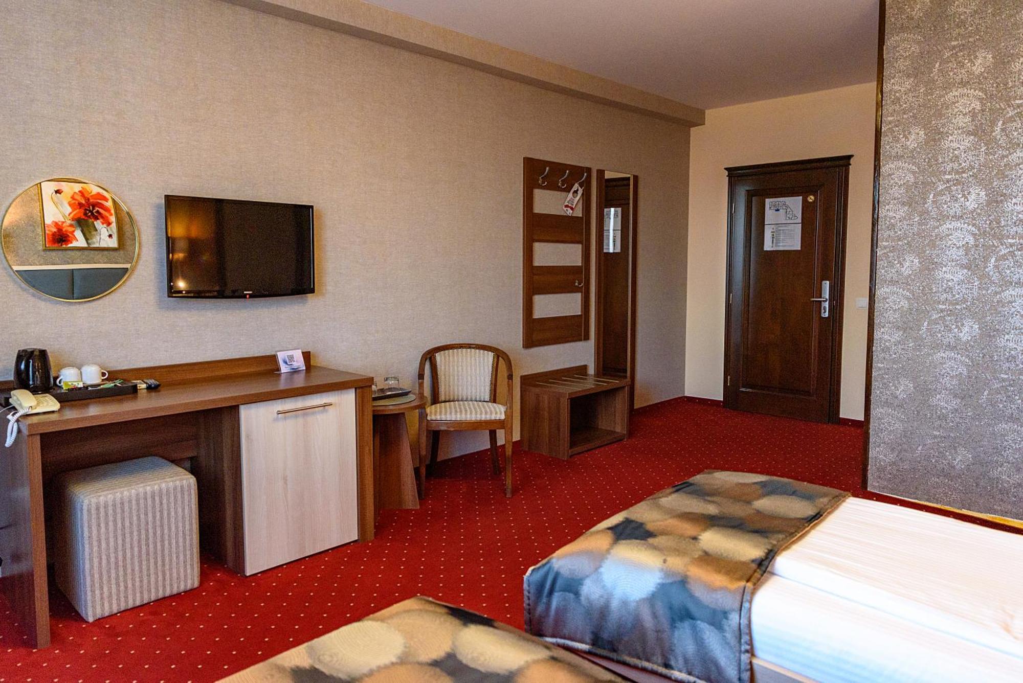 Hotel Stefani Sybin Zewnętrze zdjęcie