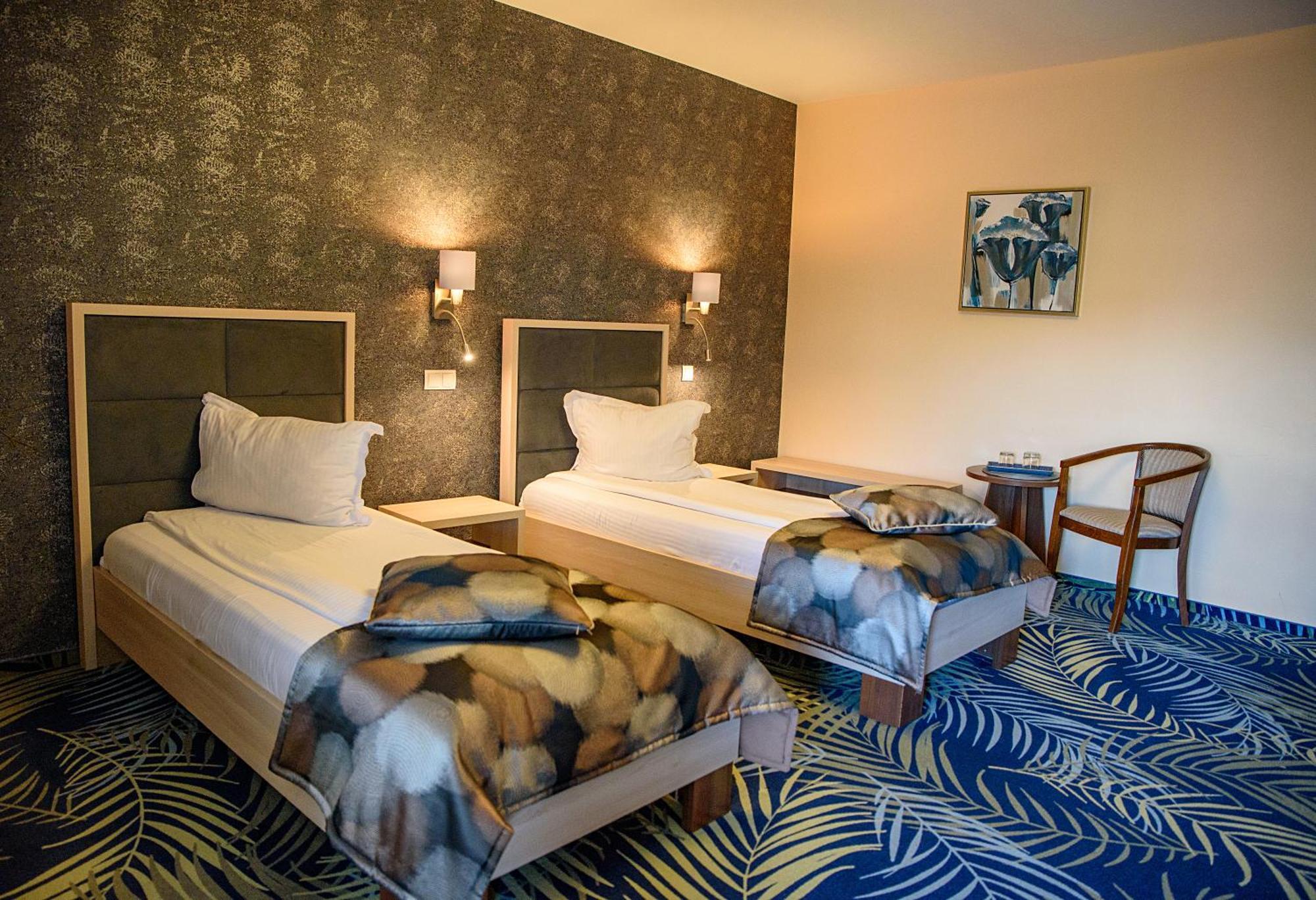 Hotel Stefani Sybin Zewnętrze zdjęcie