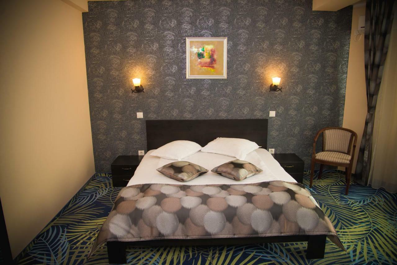 Hotel Stefani Sybin Zewnętrze zdjęcie