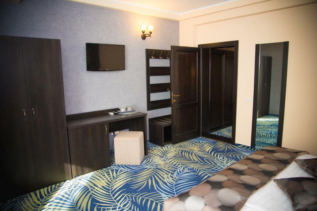 Hotel Stefani Sybin Zewnętrze zdjęcie